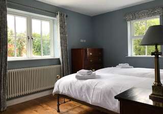 Отели типа «постель и завтрак» Andresna House Corrigeenroe Двухместный номер с 1 кроватью или 2 отдельными кроватями, вид на сад-3